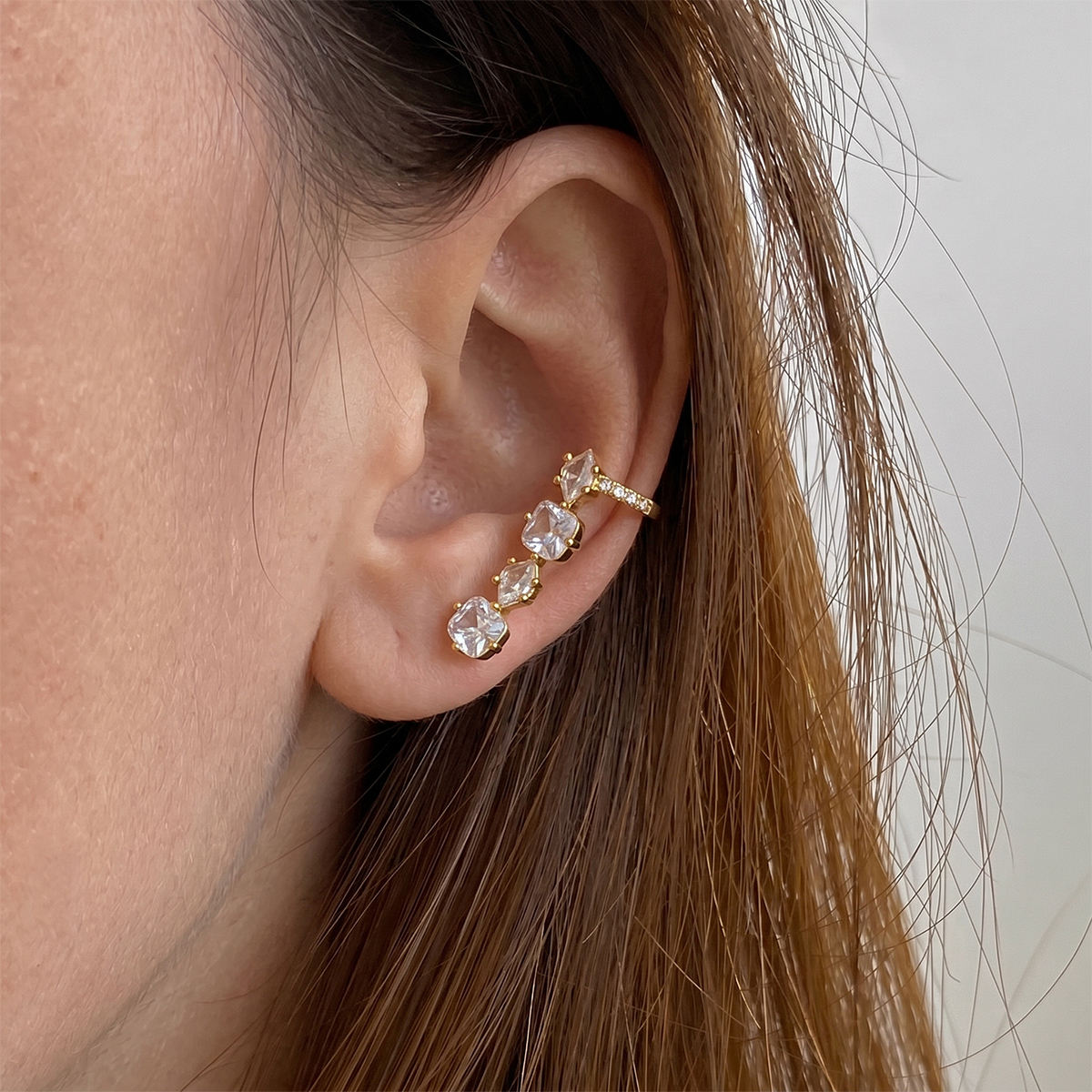 Andrea Solitaire Ear-cuff