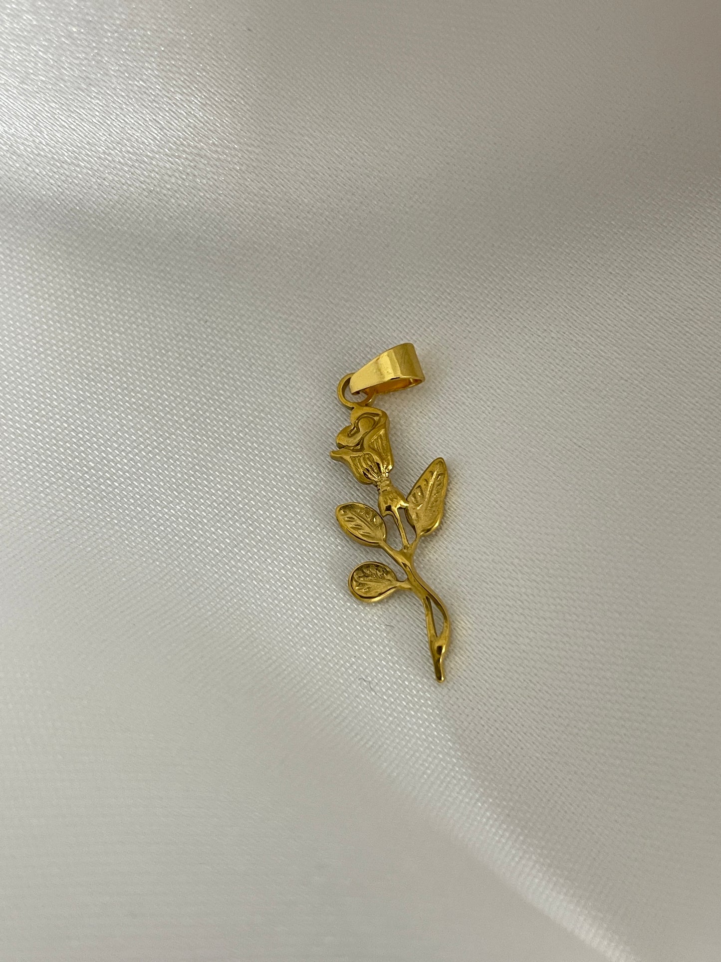 Rose charm