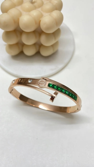 Anglian Bangle, Emerald