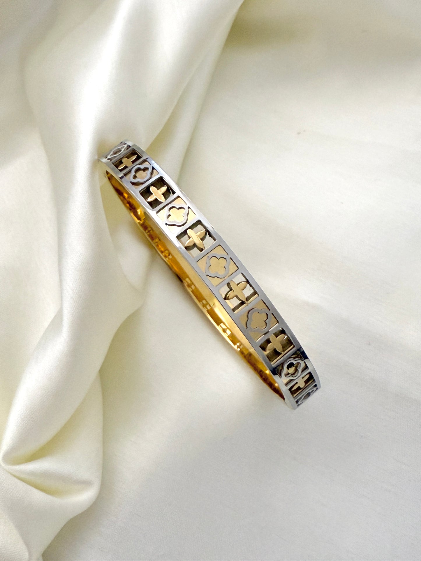 Bailey Dual Tone Bangles
