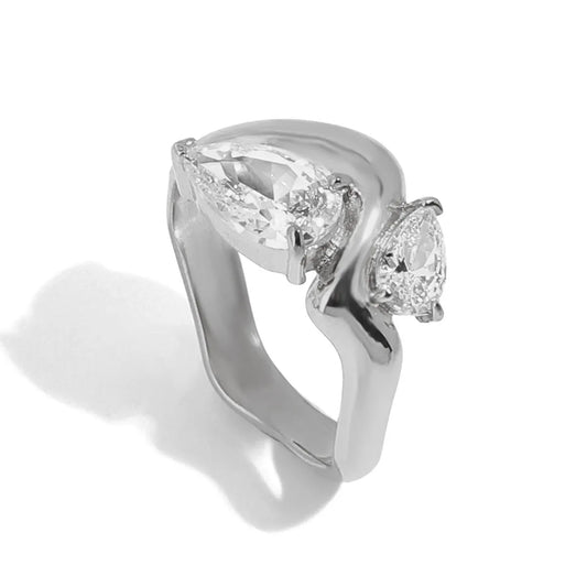Lujayn Ring