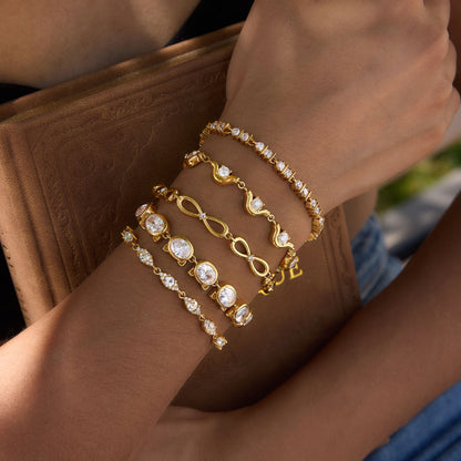 Brenda Wavy Fluid Bracelet