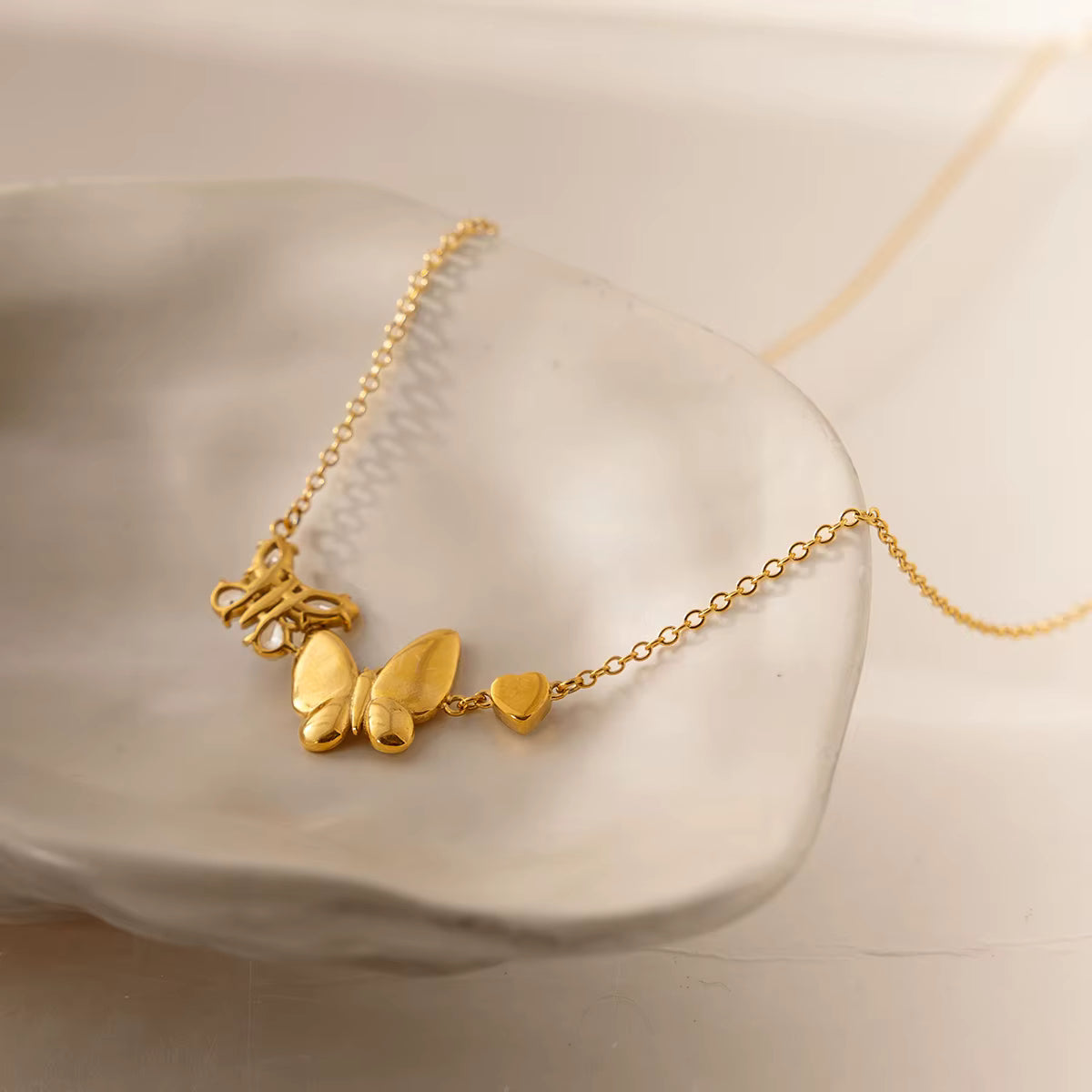 Serene Hearty Butterfly Necklace
