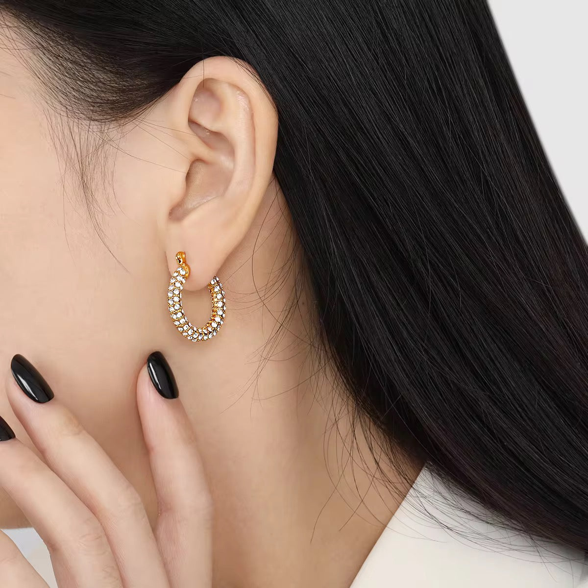 Bella Hoops
