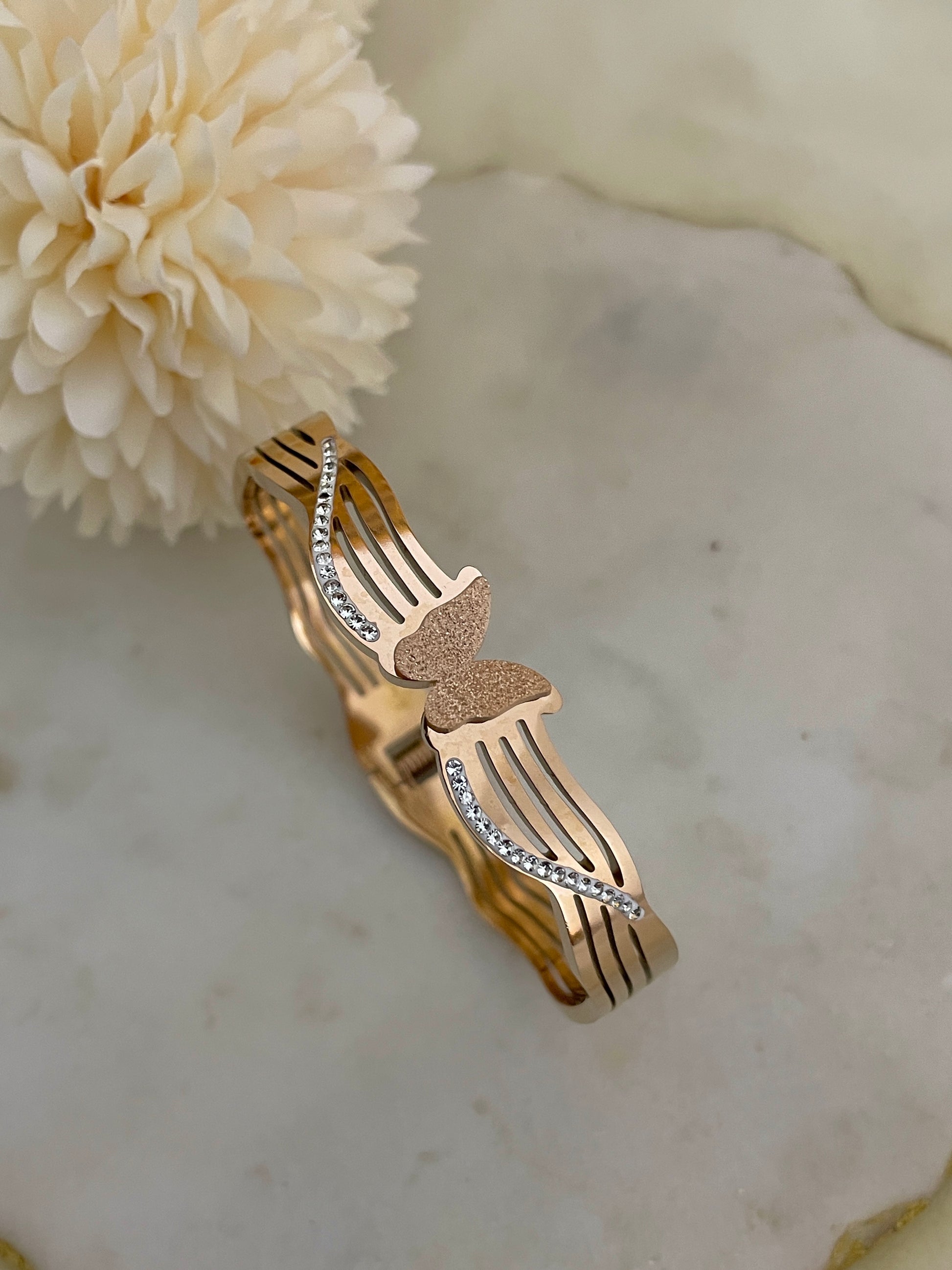 Butterfly bangle, Rose