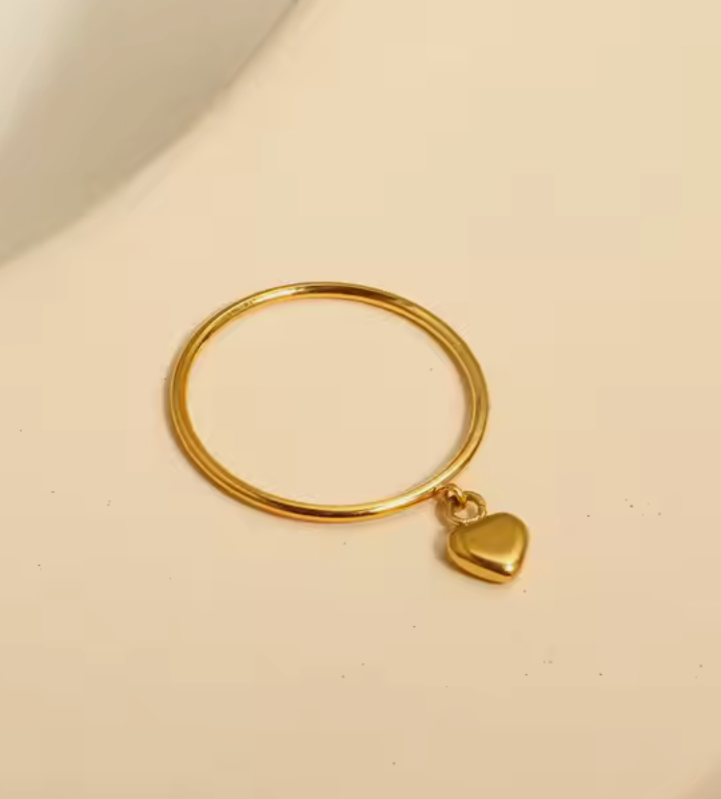 Mini Heart dangling ring