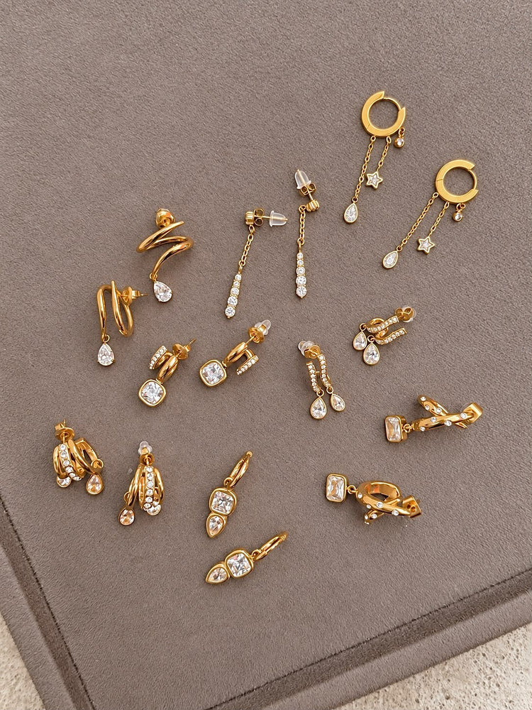 SAAVII festive gold jewellery