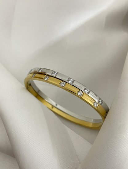 Zara bangle