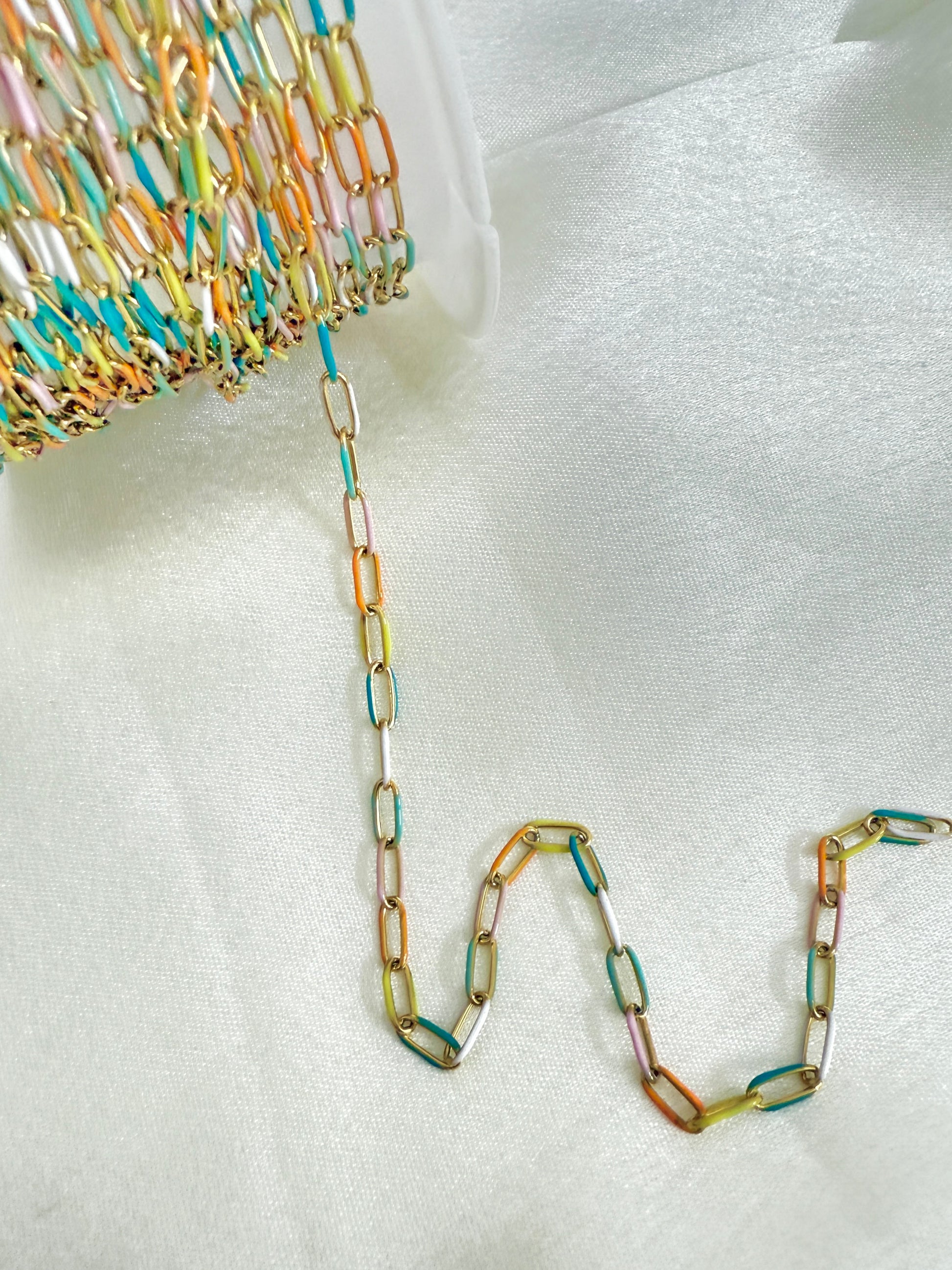 BYOJ Chains - Rainbow Paperlip Chain