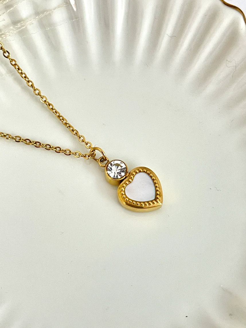 Inlayed heart drop pendant with chain