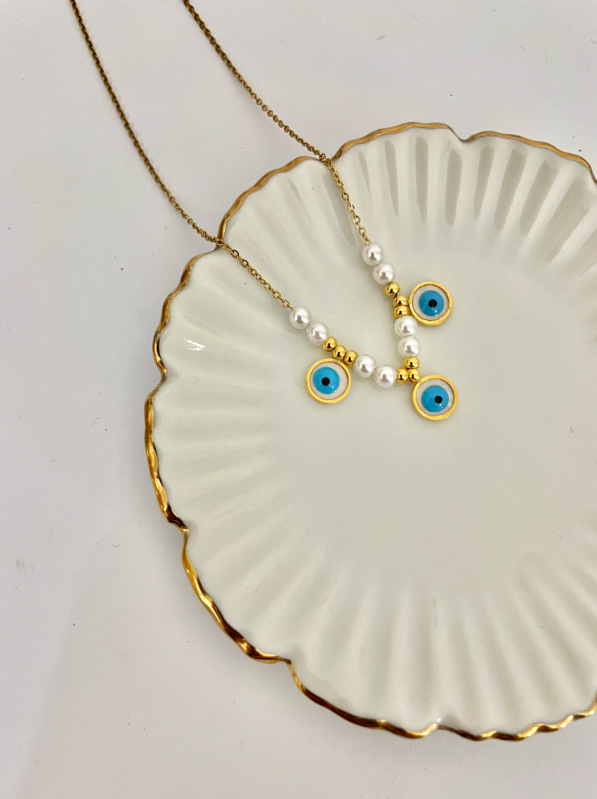 Evil eye pearl necklace