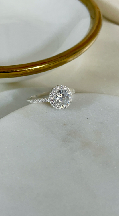 Adelle solitaire with a halo ring in 92.5 silver