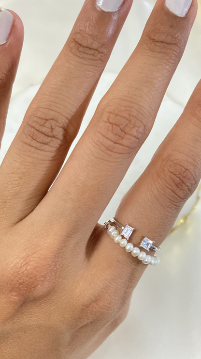 92.5 Sterling Silver Adjustable Geometrical Zirconia Ring, Silver