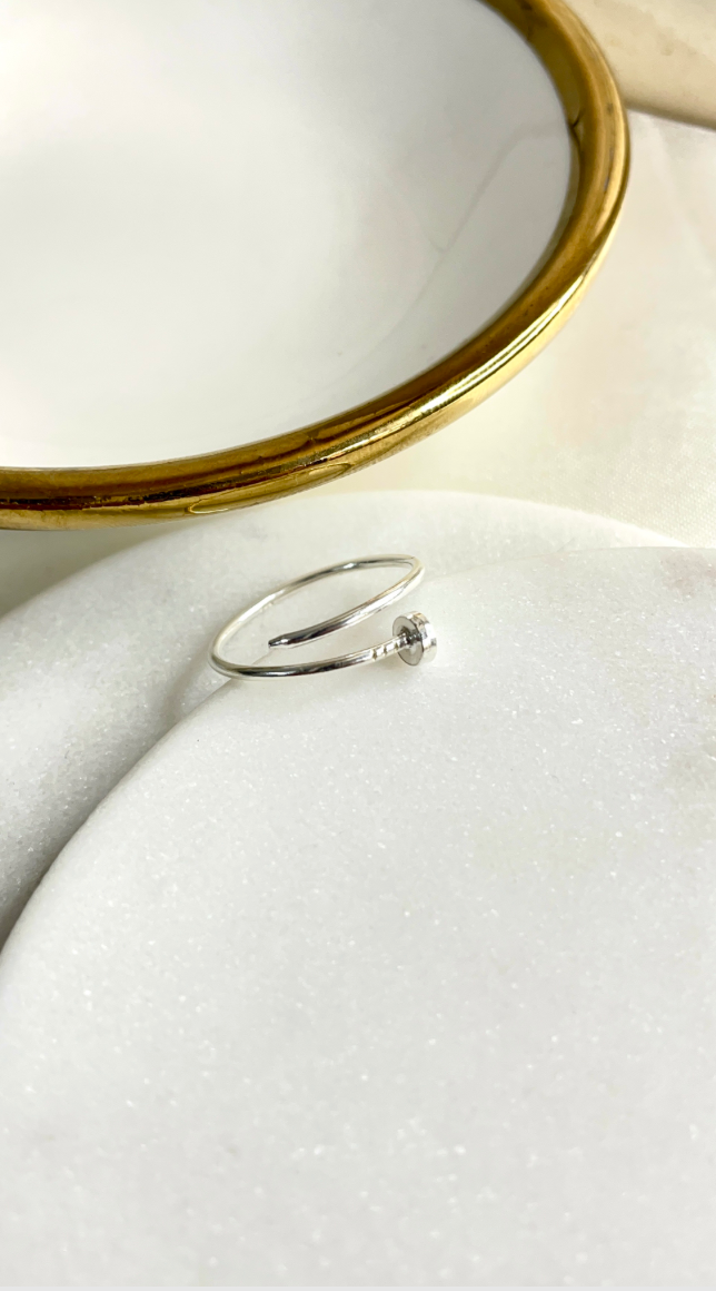 Carla Nail ring in 92.5 silver