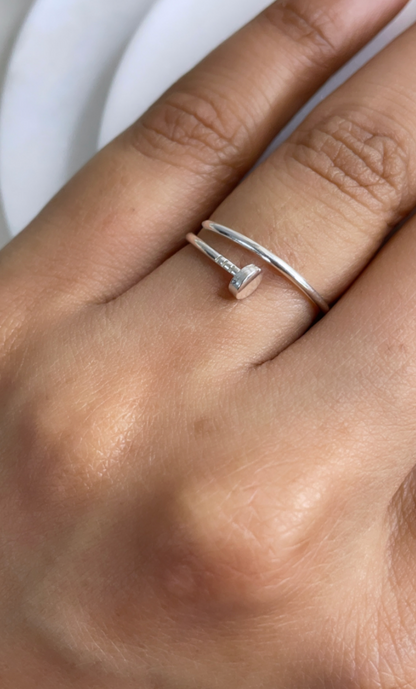 Carla Nail ring in 92.5 silver