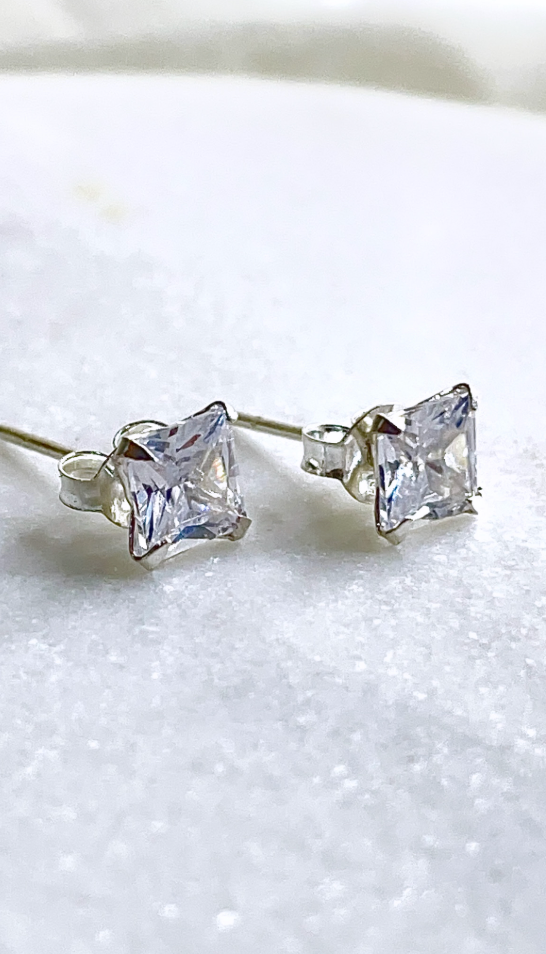 Mini Princess cut Solitaire studs in 92.5 silver