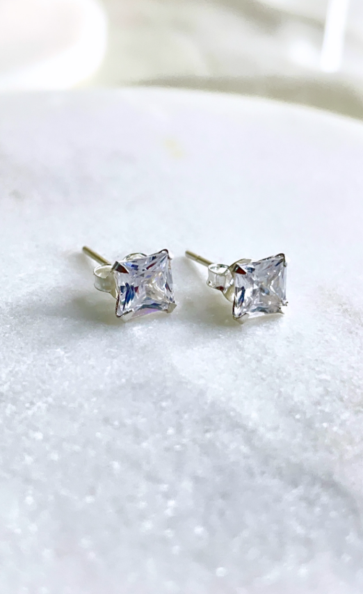 Mini Princess cut Solitaire studs in 92.5 silver