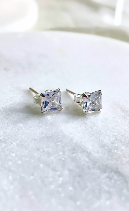 Mini Princess cut Solitaire studs in 92.5 silver
