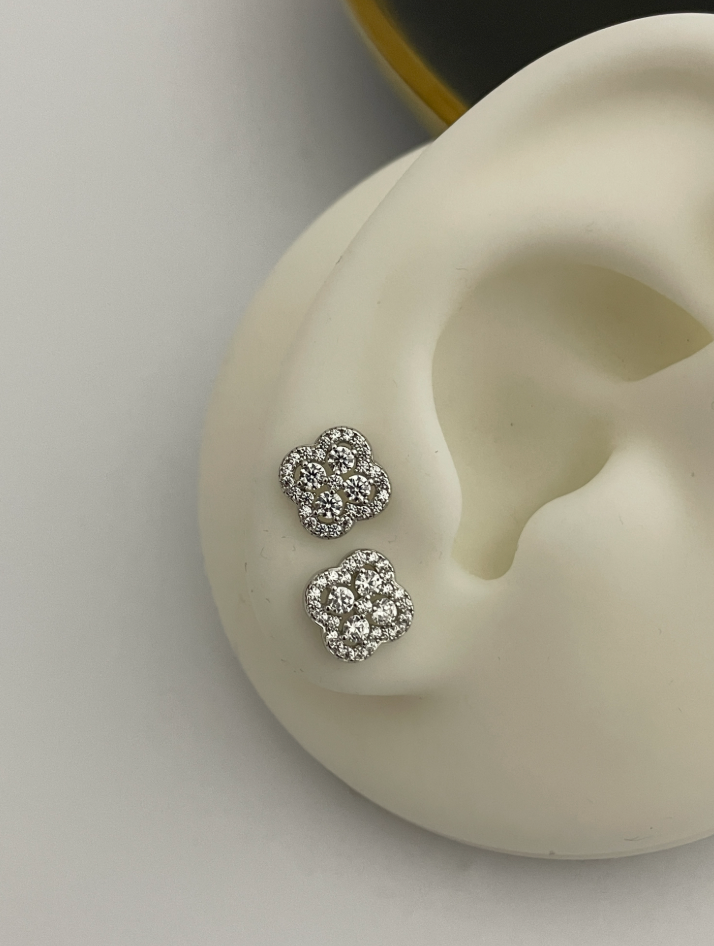 92.5 silver Mini studs