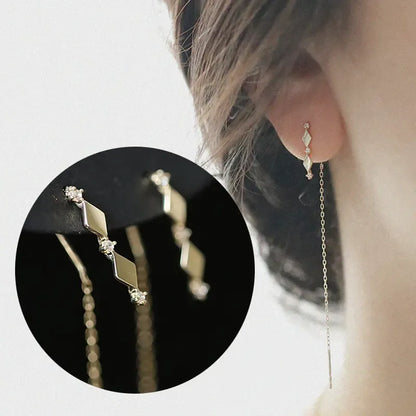 Helly Thread Earrings in 925 Silver