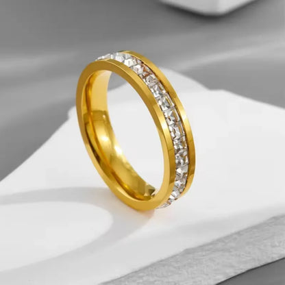 Classic Studded ring