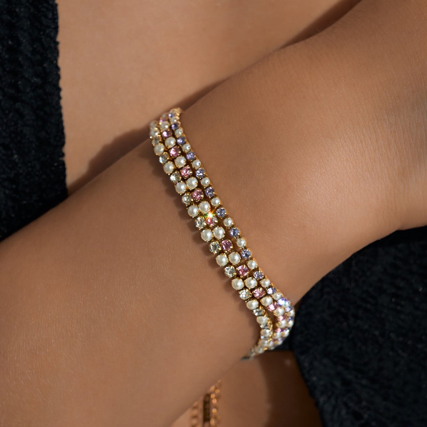 Lady Diana Pearl Fluid Bracelets
