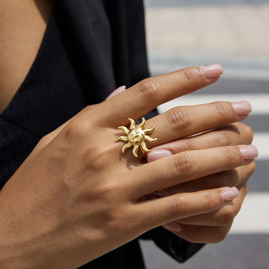 Regal Sunny Ring