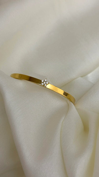 Blair Gold flower Bangle