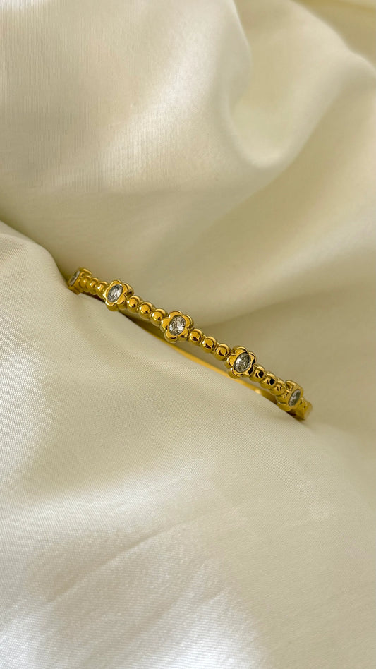 Flora Petite Bangle