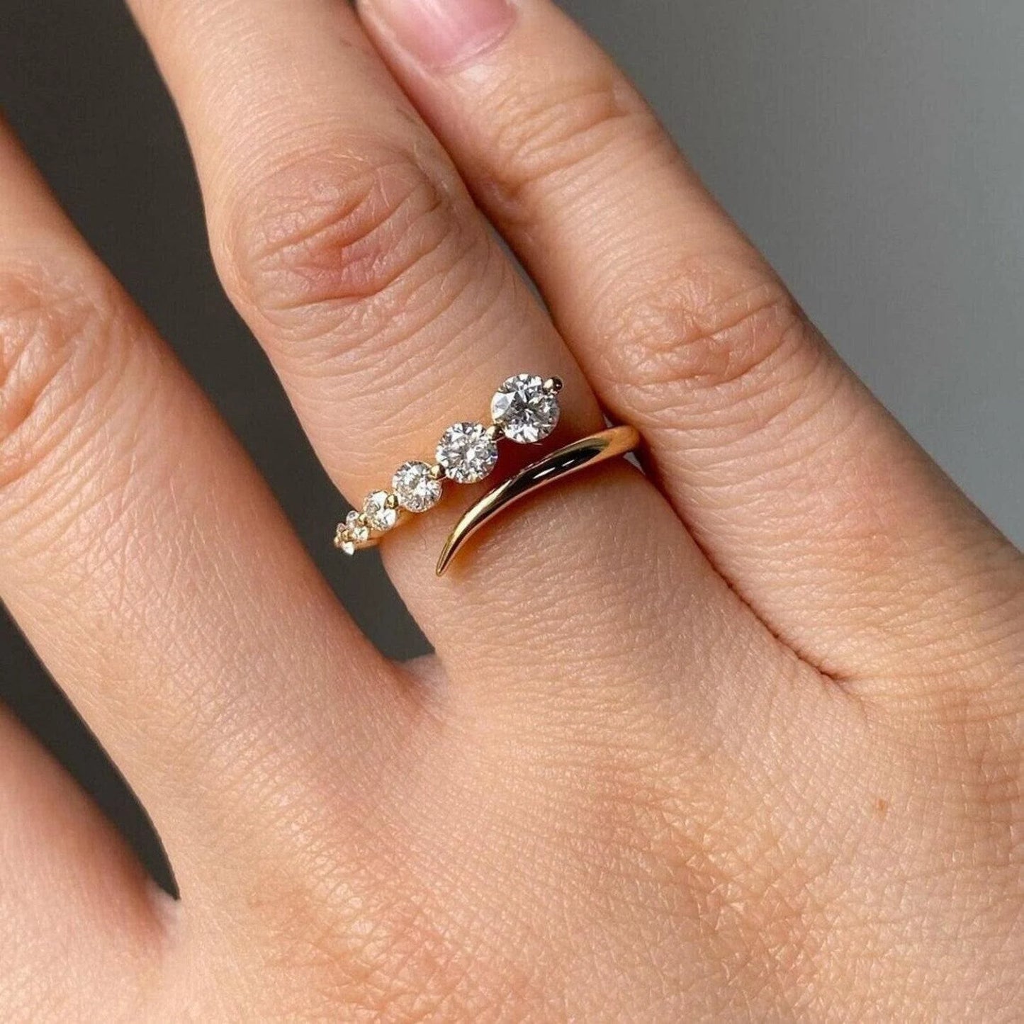 Sara Ring