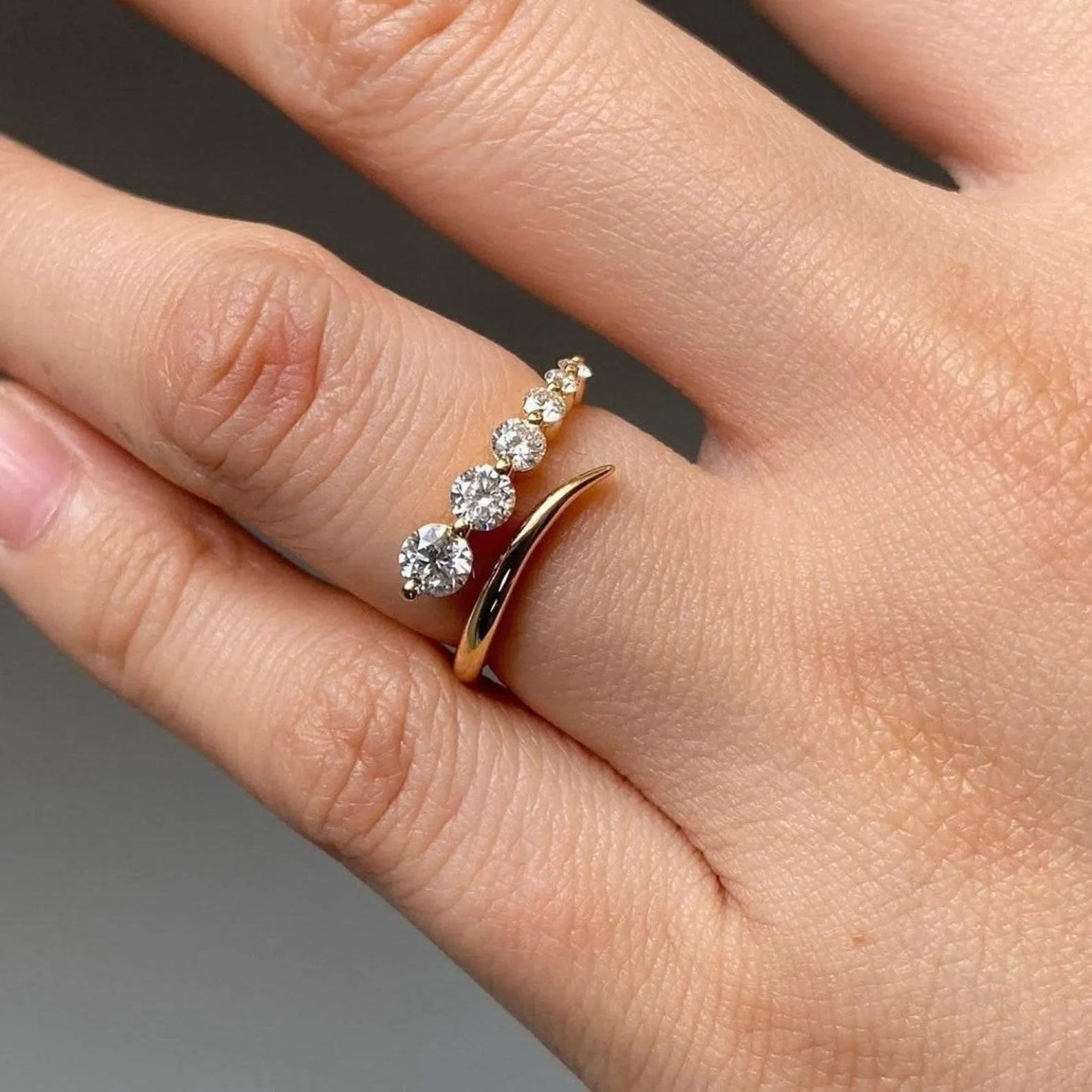 Sara Ring