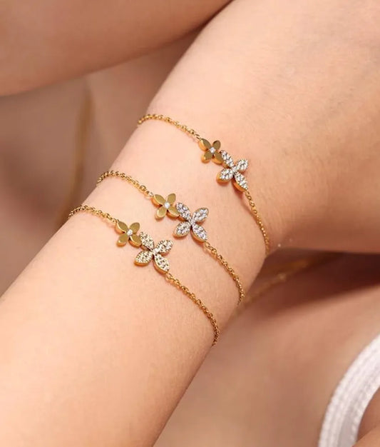Shay Fluid Bracelet