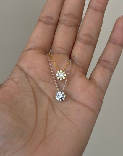 Classic Floral Solitaire Necklace