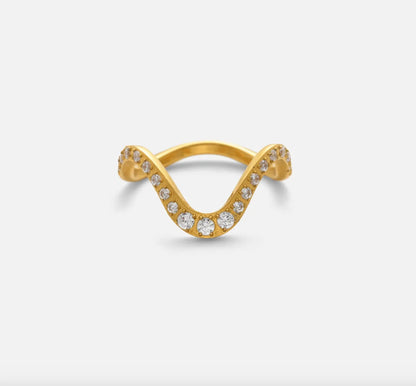 Nelli Ring