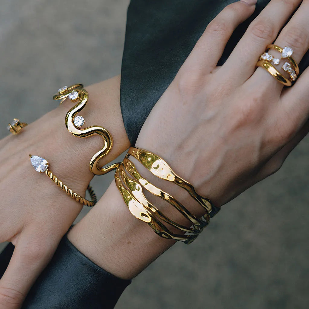 Kai Broad Bangle